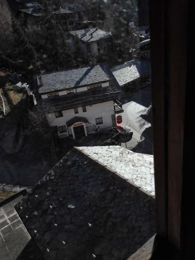 Mansarda Condominio Royal Valtournenche Zewnętrze zdjęcie