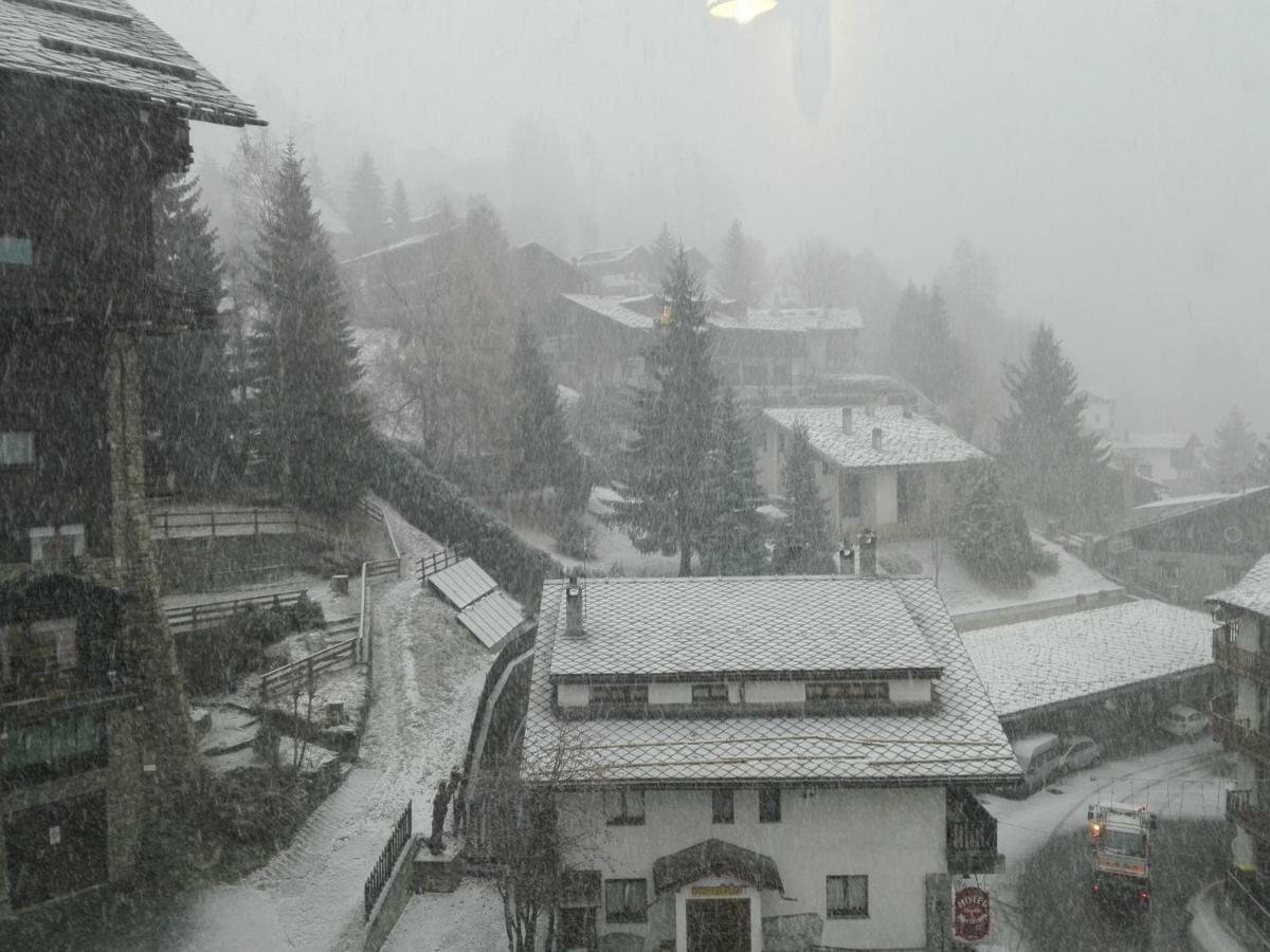 Mansarda Condominio Royal Valtournenche Zewnętrze zdjęcie