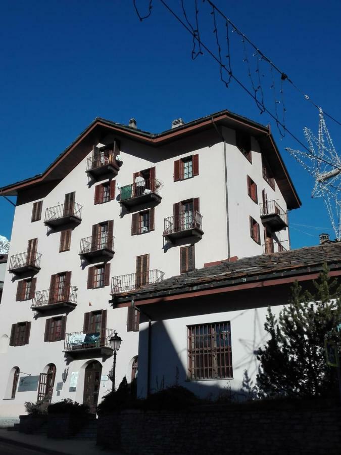Mansarda Condominio Royal Valtournenche Zewnętrze zdjęcie