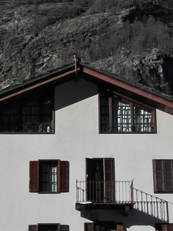 Mansarda Condominio Royal Valtournenche Zewnętrze zdjęcie
